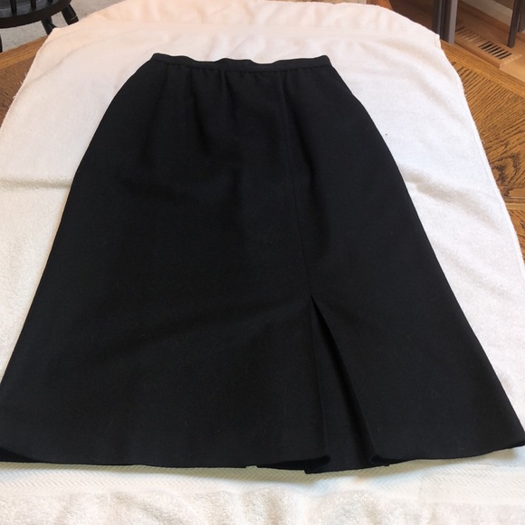 Vintage Cottage Tailor Women’s A-line Black Wool Lined Skirt, Size 4, Exc. Cond. - Picture 6 of 8